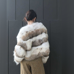 进口加拿大猞猁山猫V领小短款皮草裘皮外套高级时尚显高贵气