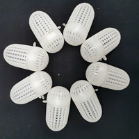 50 коробок с дождевыми червями, которые нельзя разбить, наступив на них