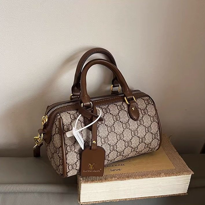 2025新款印花波士顿包女大容量手提枕头包时尚单肩斜挎包腋下包包