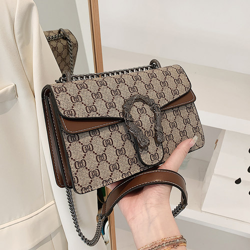 左杏腋下包小红书达人推荐