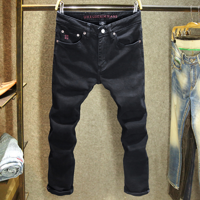 原创刺绣高端黑色显瘦牛仔裤男