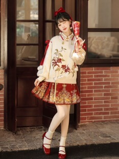 原创与鱼改良新中式汉服女装日常国风汉元素马甲上衣马面裙套装