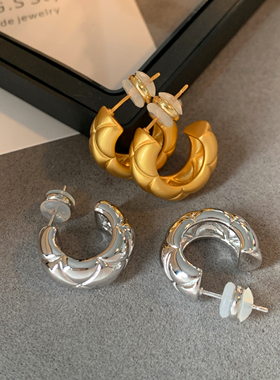 S925纯银金色哑光菱格耳环圈圈高级感独特耳钉耳饰女2026新款爆款