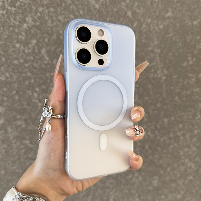 适用于iPhone16plus手机壳磁吸