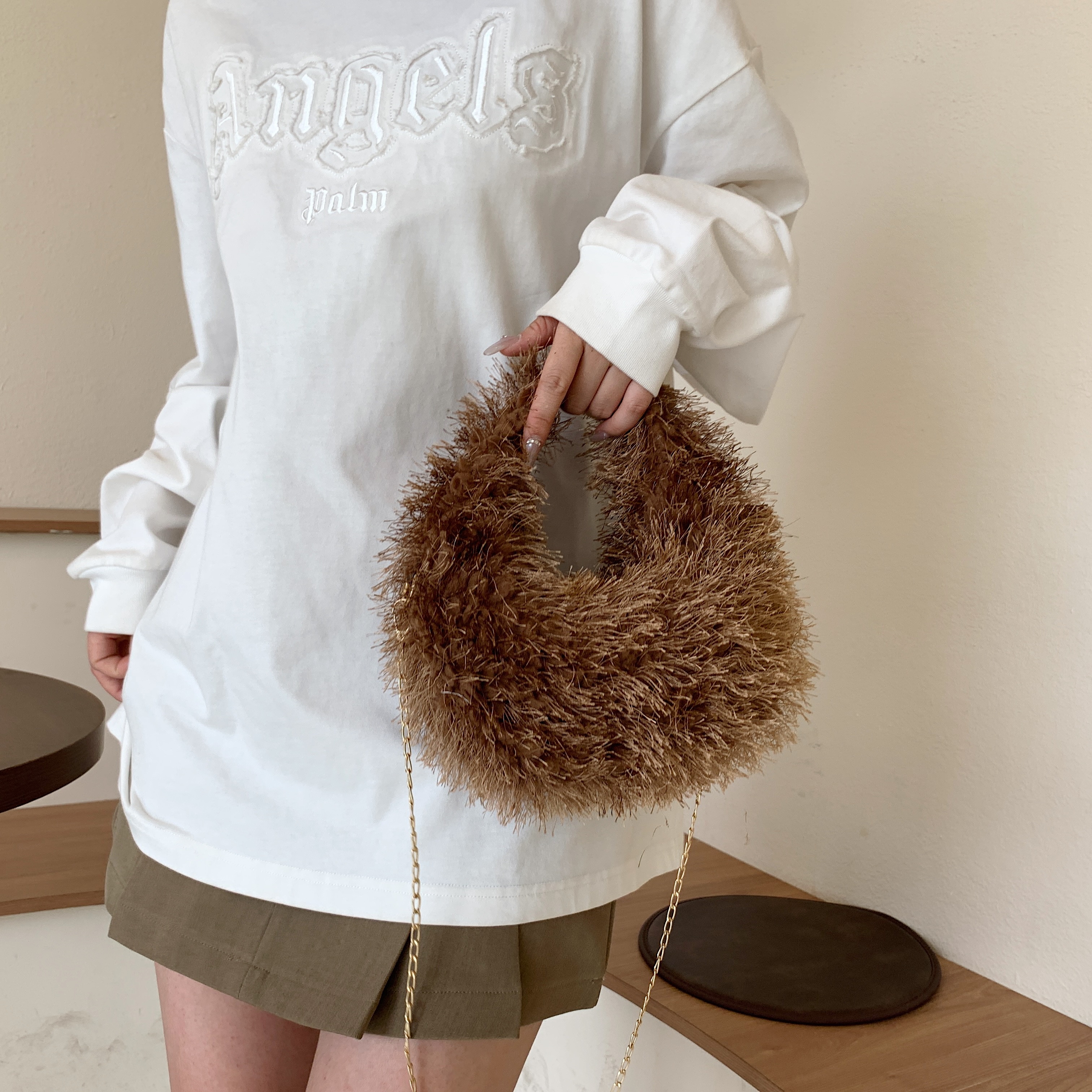 糖果色Y2K小众设计流苏毛绒2025时尚手提小圆毛毛包手提链条包包