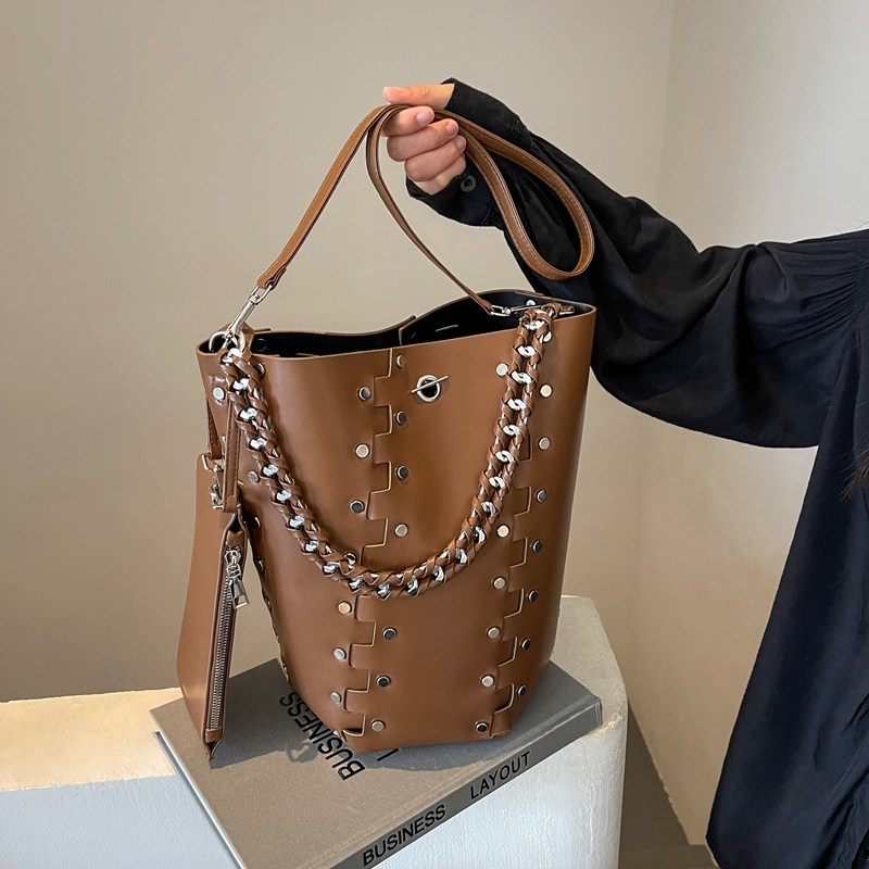 时尚高级感百搭女包新款小众洋气