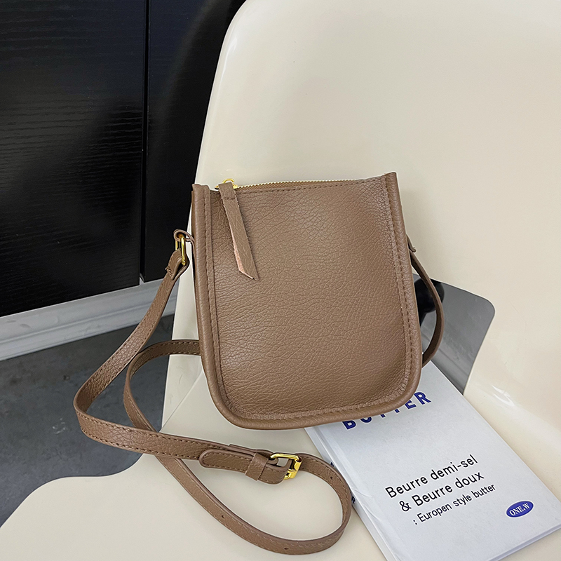 2023夏季新款时尚百搭包包