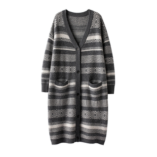 【高氛围美】100纯山羊绒V领加厚条纹亮片大衣外套女