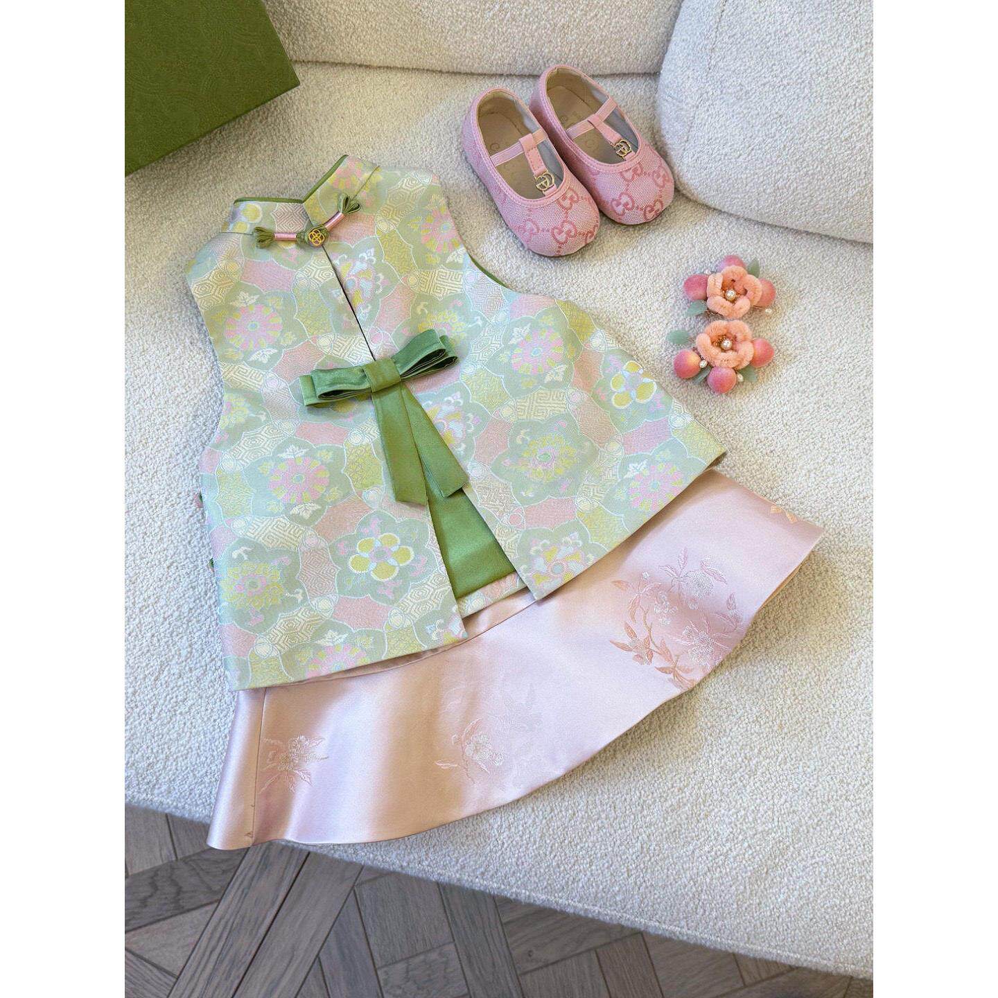 女童新中式国风提花马甲蝴蝶结盘扣喇叭裙古风公主风生日礼服套装