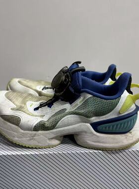 （瑕疵门店样鞋）李宁运动男女大童鞋YKCU046