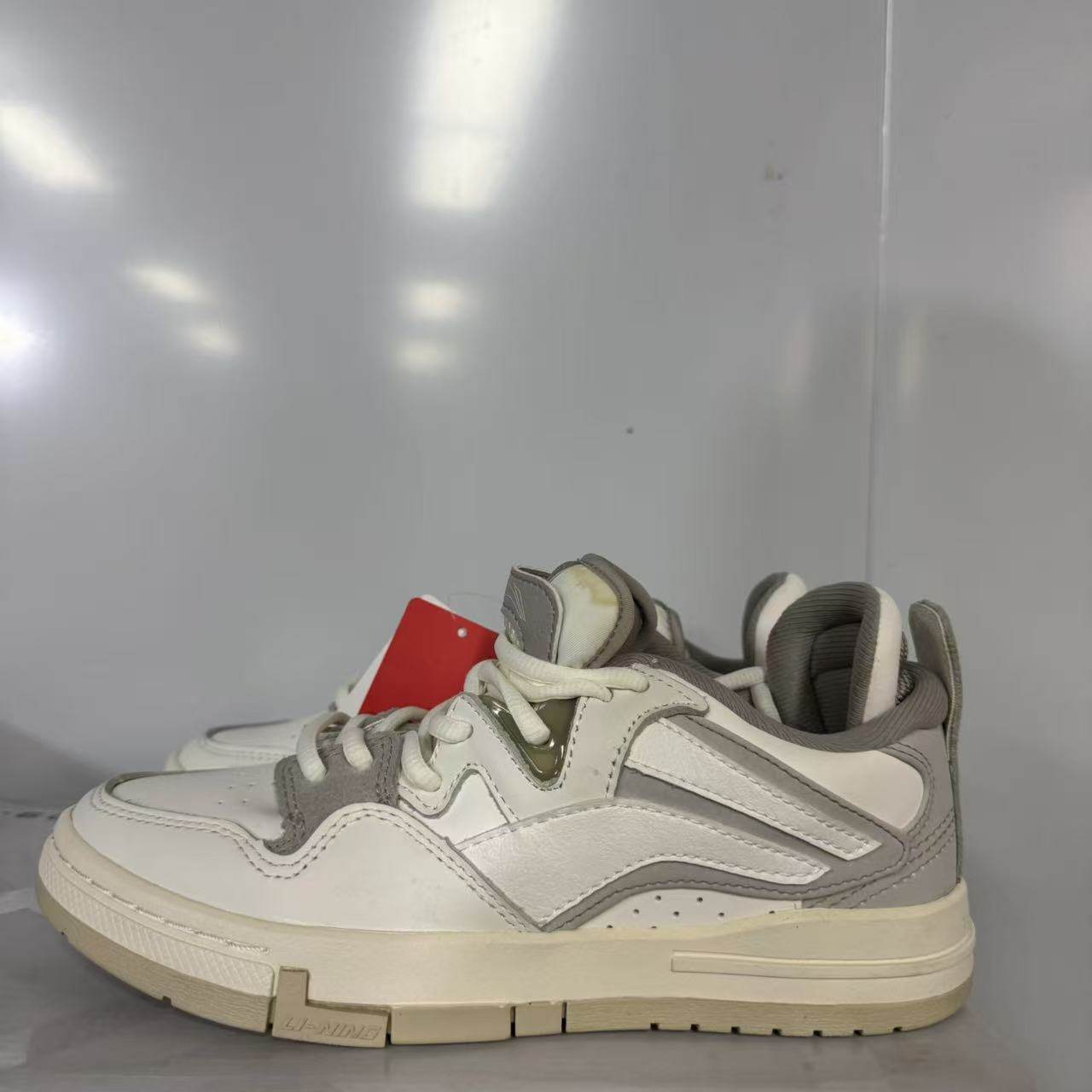 （B品）李宁滑板鞋女鞋惟吾PRO低帮运动鞋AECT026