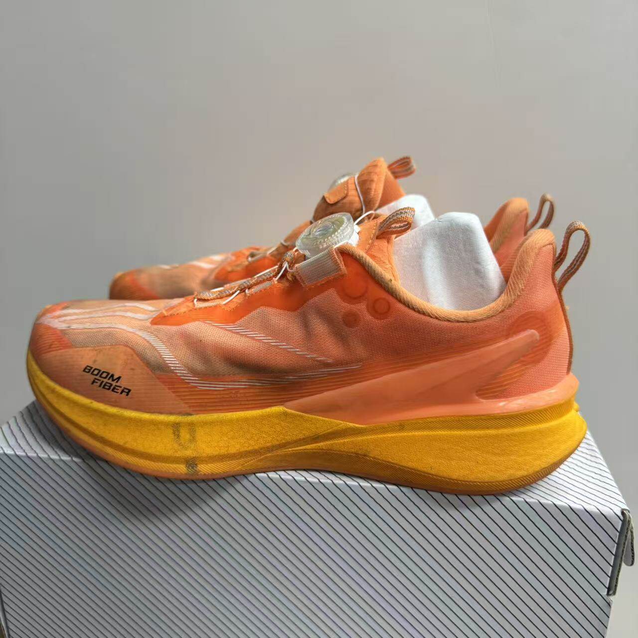 （瑕疵门店样鞋）李宁运动赤兔8Pro大童鞋透气跑鞋YKFV028