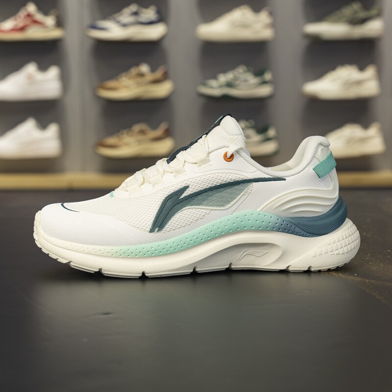 李宁休闲慢跑鞋男子2025春季新款减震回弹透气低帮运动鞋ARSV043