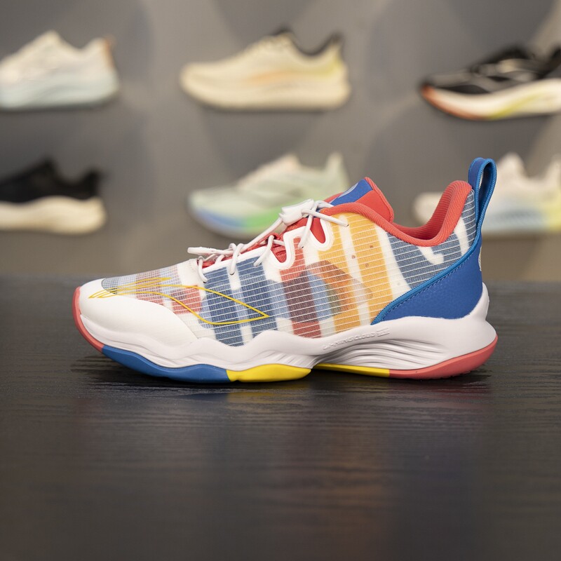 李宁儿童音速篮球鞋2025新款男女大童减震回弹透气运动鞋YKBS046