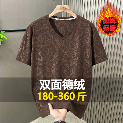 轻奢大码加绒V领短袖T恤男新款宽松潮秋冬加肥加大德绒上衣300斤
