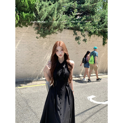 迟伞伞木耳边蝴蝶结无袖连衣裙