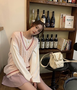 獨家v领麻花淡粉针织马甲背心and开衫 魔法少女 迟伞伞