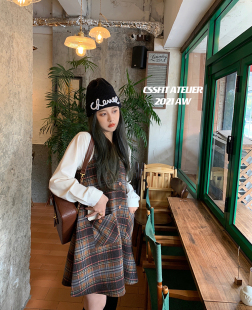 红扣背心裙 复古格调芝士曲奇格纹 迟伞伞