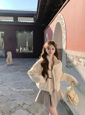 迟伞伞 Monc 90新国标 白鸭绒绒面羽绒马甲针织袖羽绒服外套女