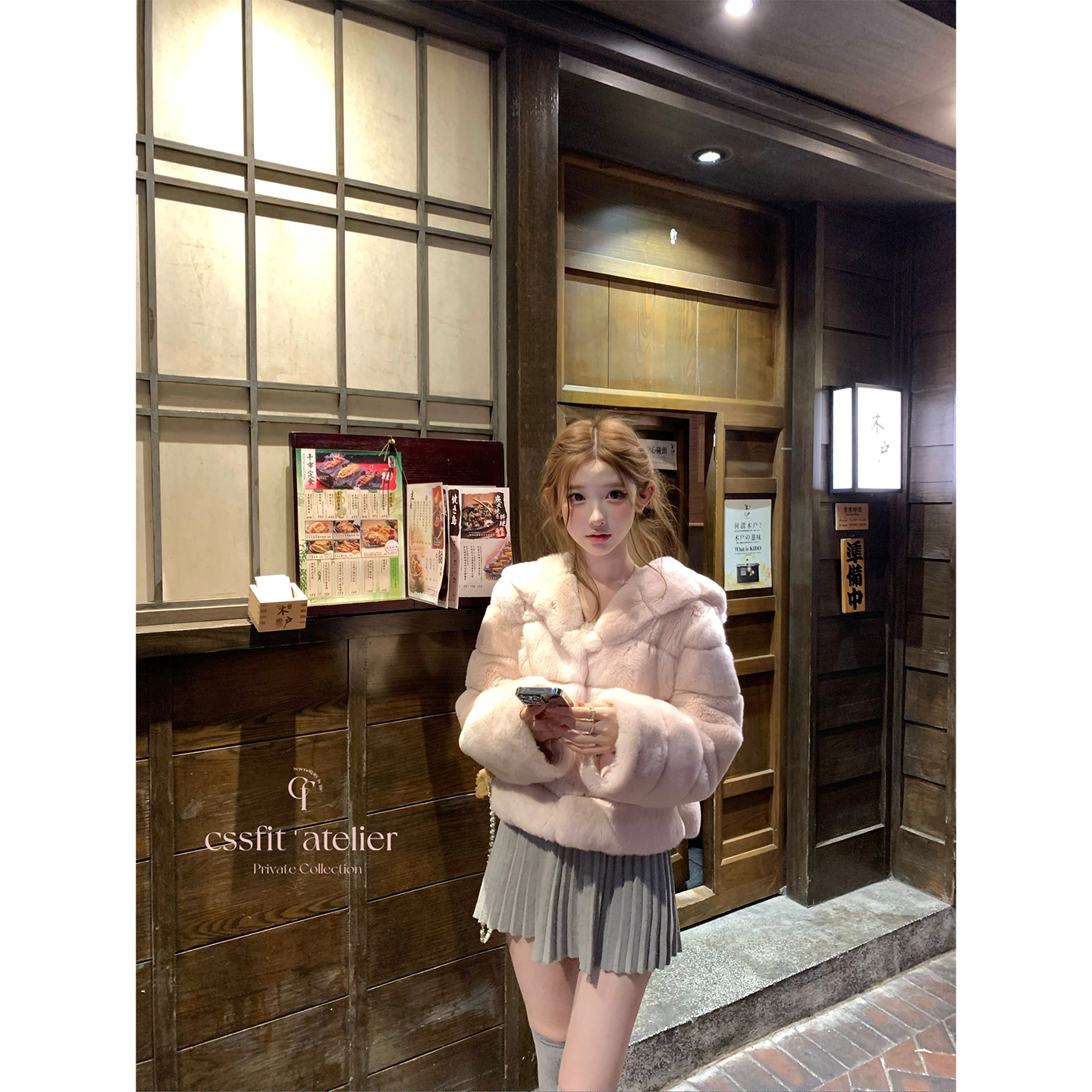 迟伞伞桃粉真獭兔毛连帽皮草外套