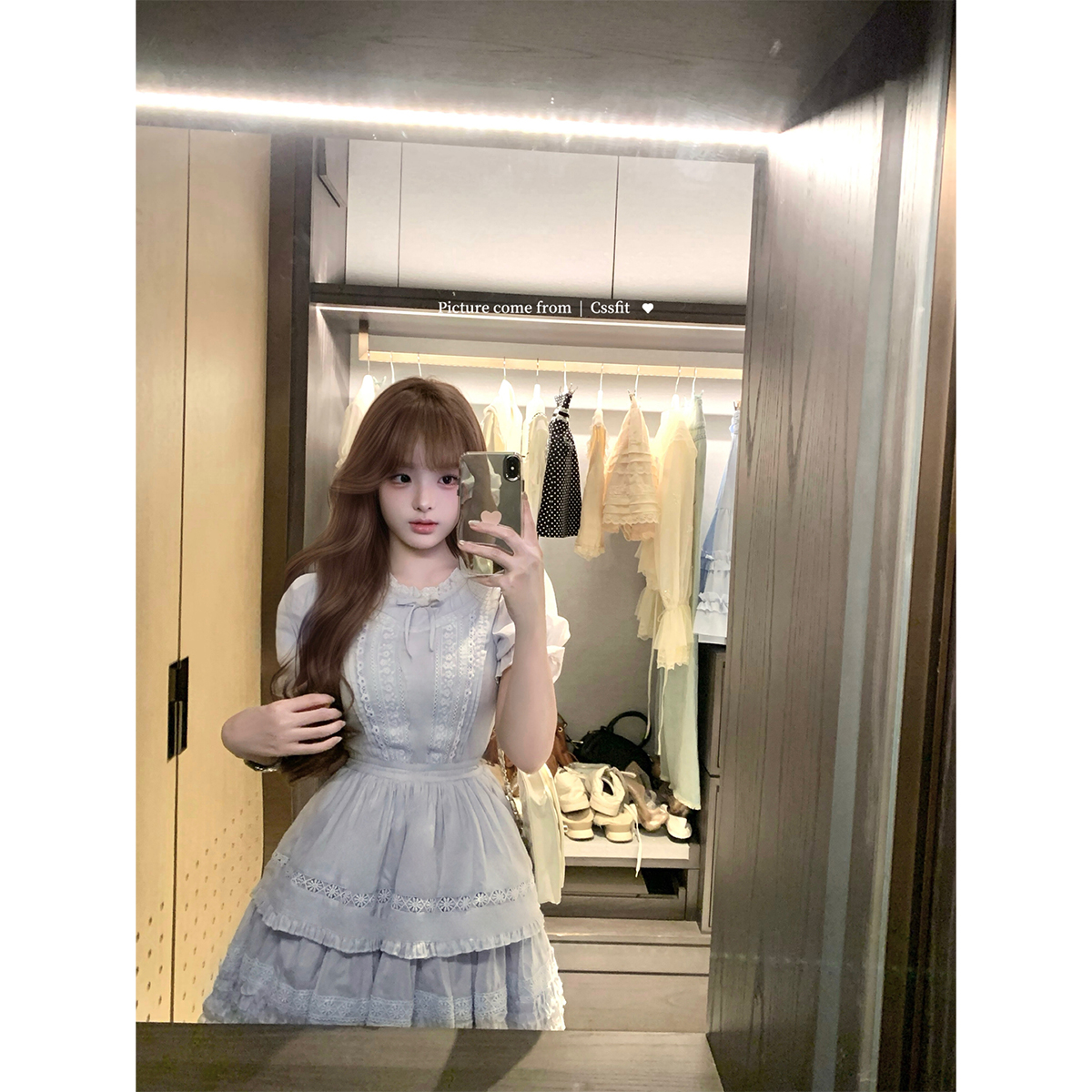 迟伞伞蓝灰蕾丝重工连衣裙