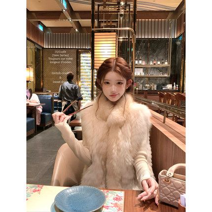 迟伞伞25/fw 奢暖围城 sagafur渐变金芬兰狐狸毛千金感贵气马甲