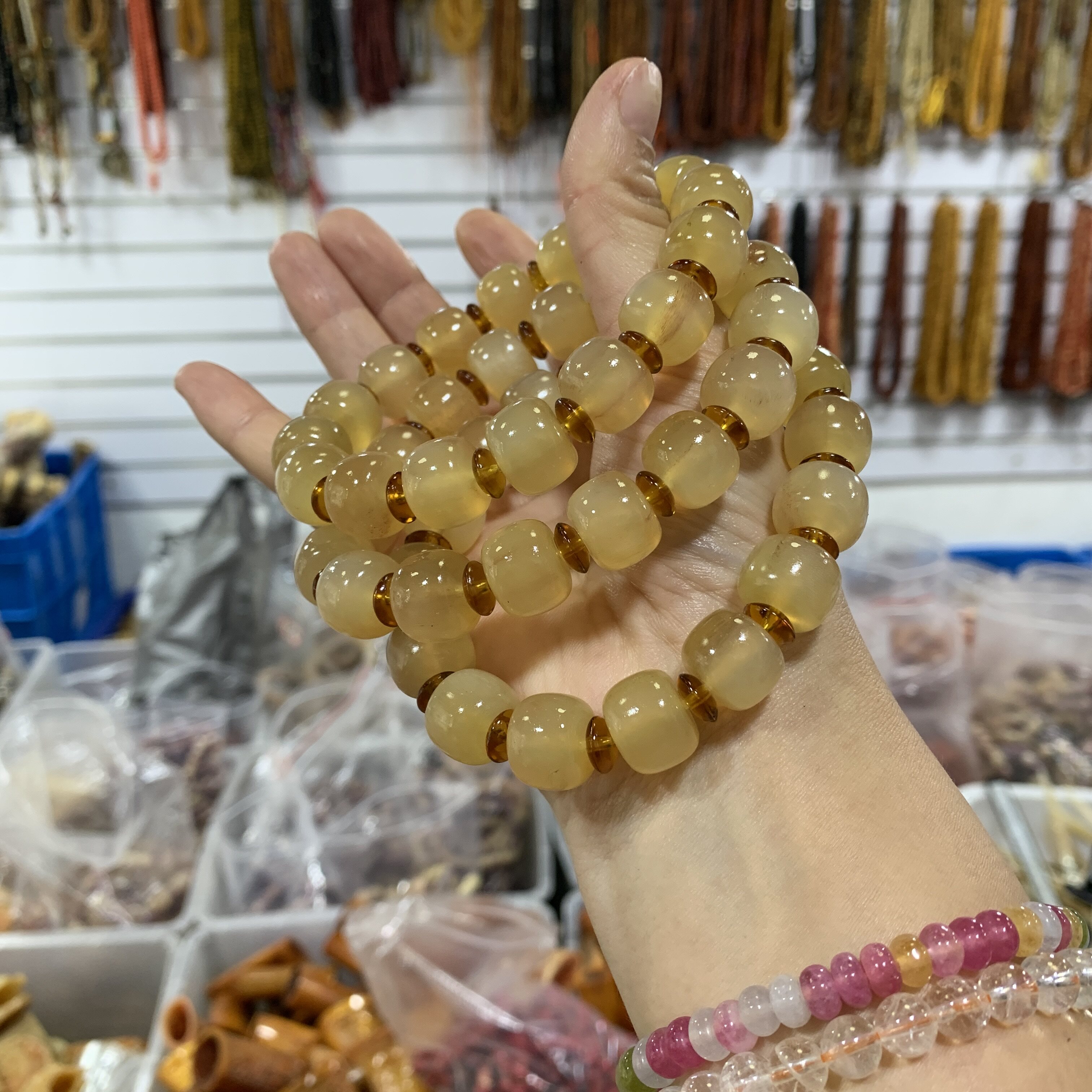 天然西藏羊角雕刻路路通单圈手串手链文玩