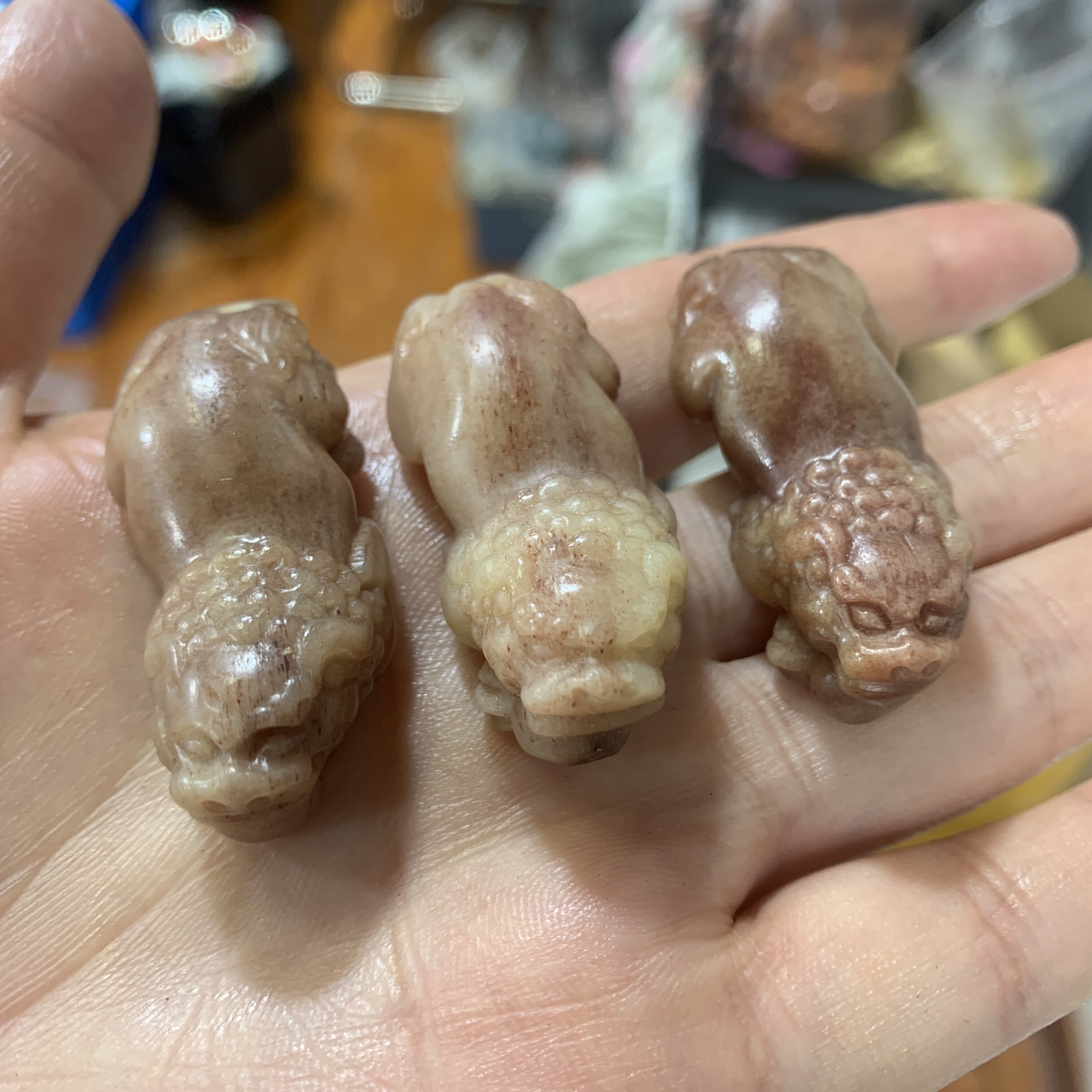 鹿骨头骨三界雕刻貔貅吊坠项链挂件鹿角盘梅花鹿手把件男女