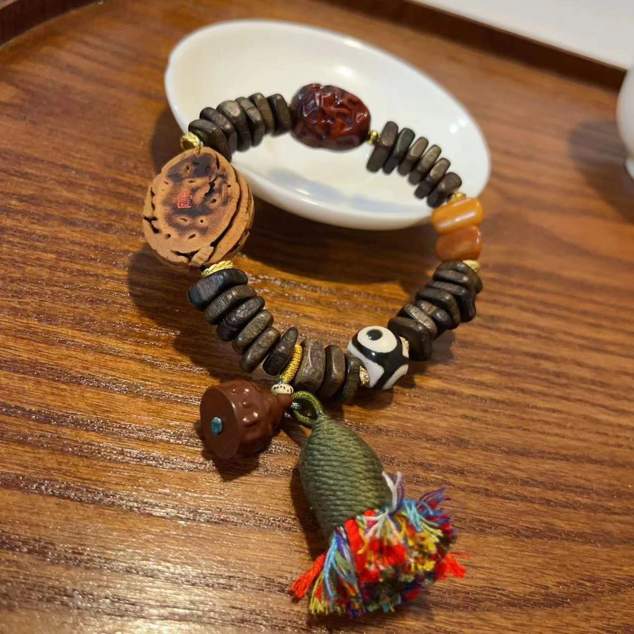 达拉干沉香单圈手链搭配桃核诸事顺利阿拉善蛋糕紫檀红枣