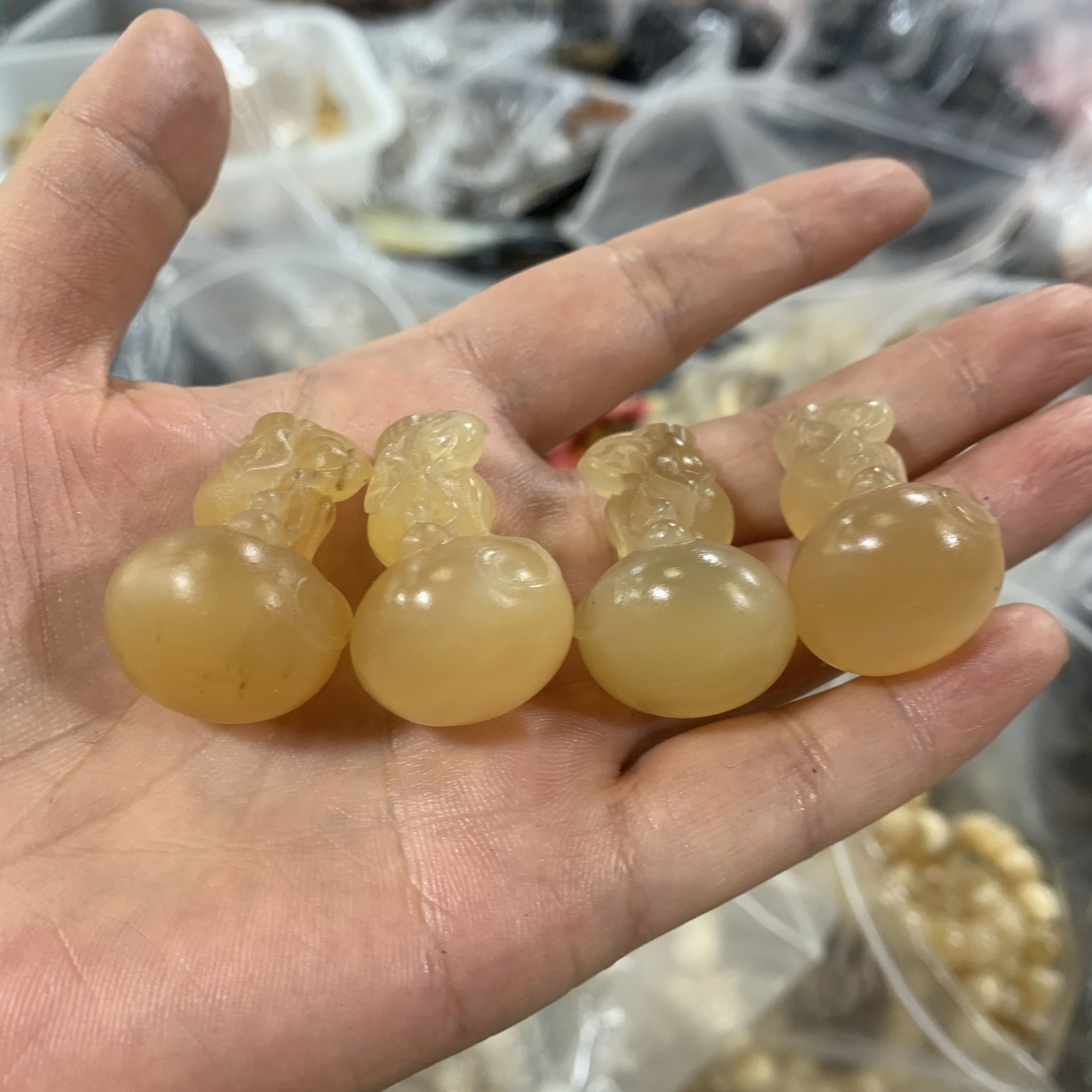 羊角雕刻貔貅葫芦吊坠 手工diy配件材料编绳项链挂件手链串珠文玩