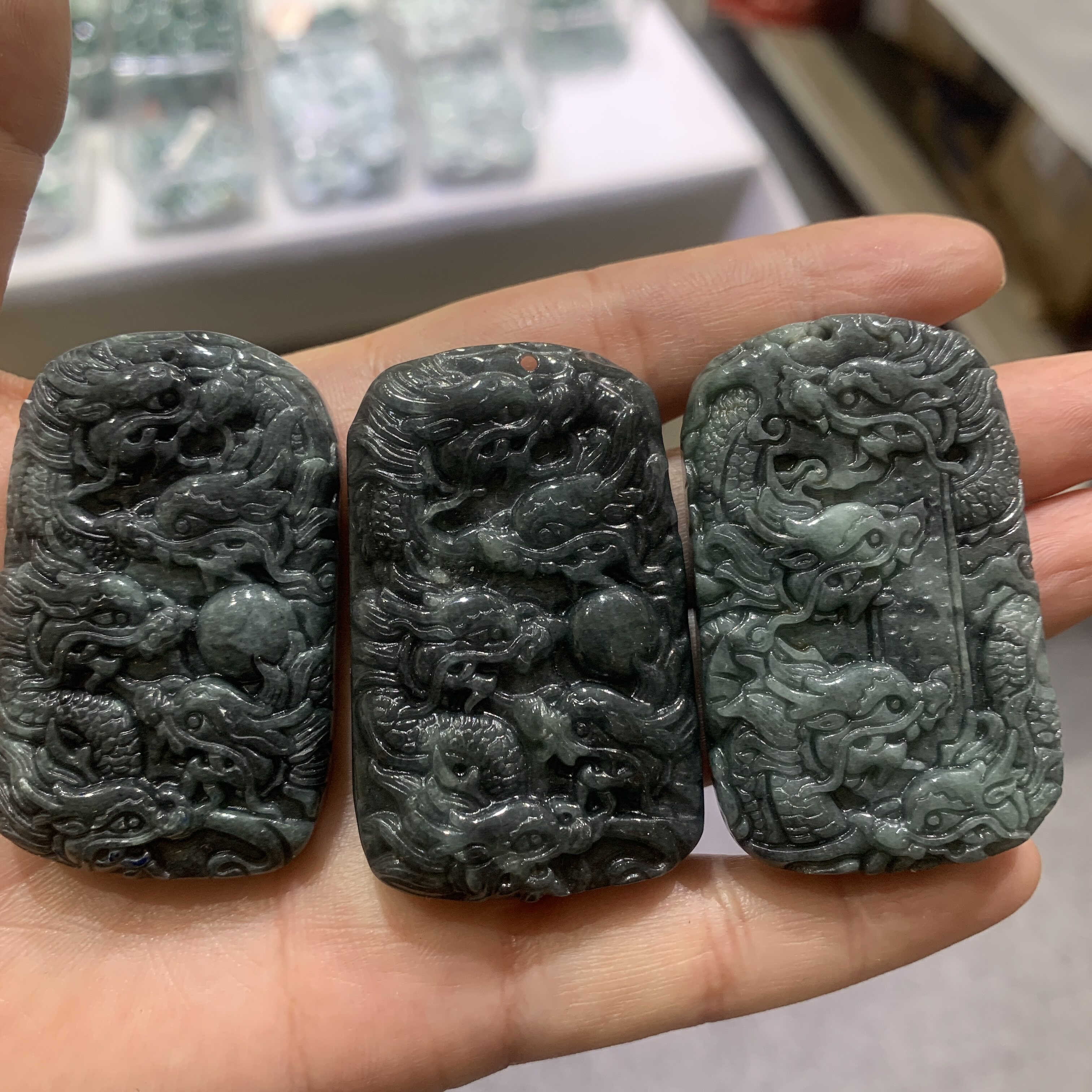 天然蓝水翡翠龙牌吊坠项链珠子diy翡翠散珠配珠