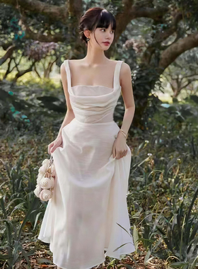 cici越南小众品牌白色连衣裙小仙女吊带裙子设计师抹胸夏季小礼服