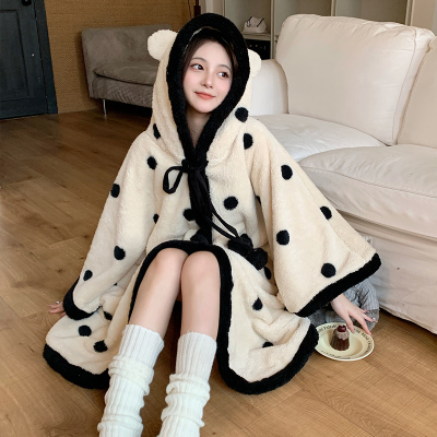 秋冬波点睡袍女珊瑚绒可外穿斗篷