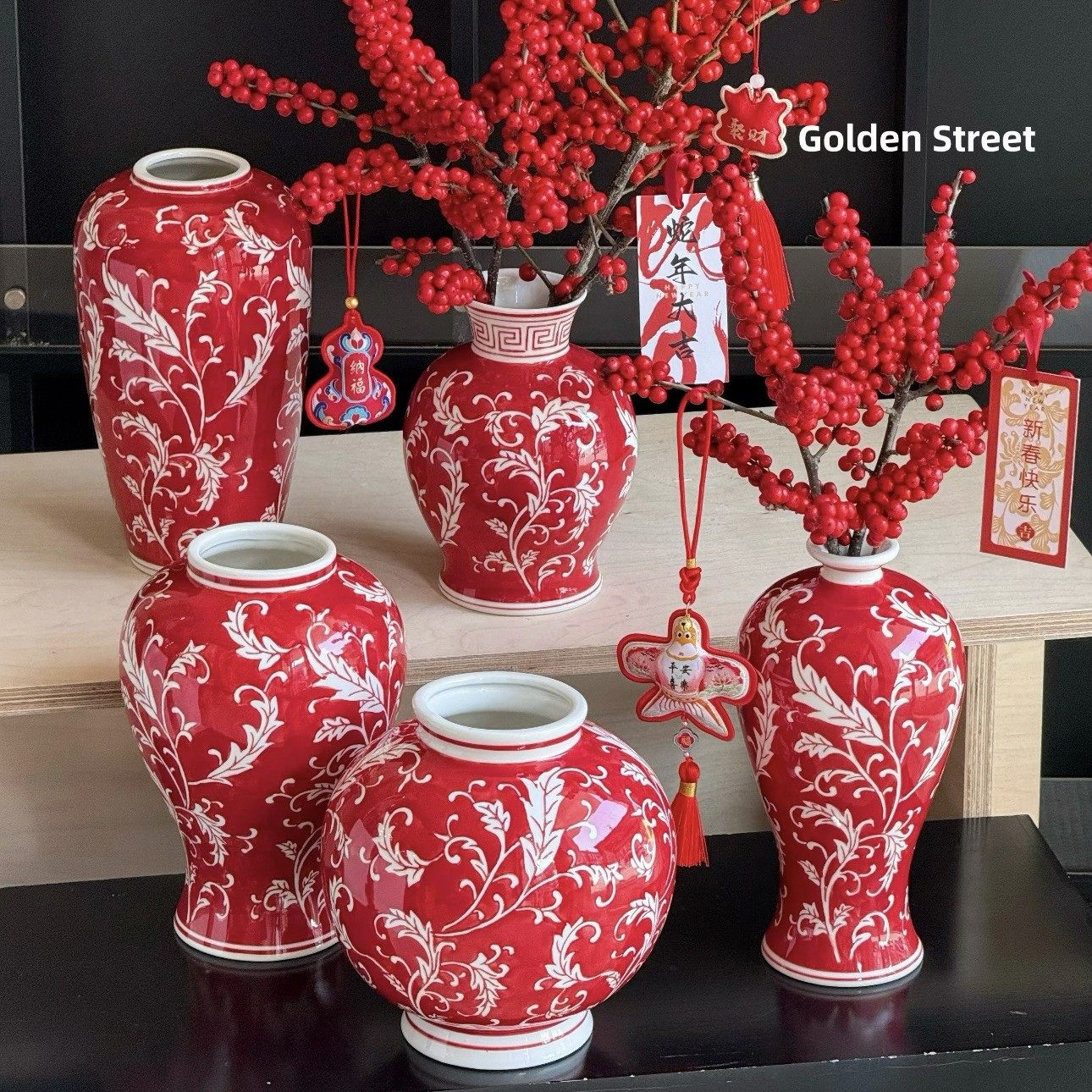 青花瓷花瓶新年陶瓷红色陶罐客厅元宵新年水培插花乔迁装饰花,鲜花速递/花卉仿真/绿植园艺,花盆,淘宝优惠券,粉丝福利购,淘宝优惠卷