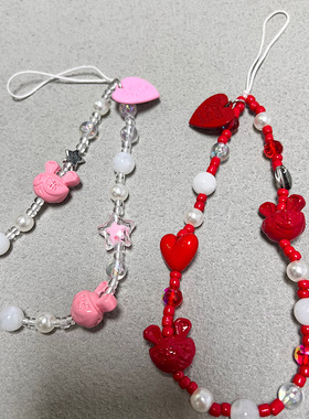 新款甜美红色粉色爱心兔子手腕手机配件ccd相机手机链挂绳挂件女