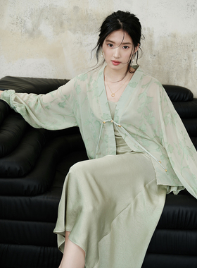 TYANG贰羊设计【松椿】国风新中式斜裁缎面吊带连衣裙盘扣开衫女