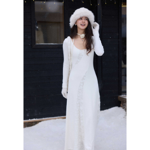 温柔风蕾丝拼接连衣裙女冬大衣内搭打底长裙 法式 贰羊设计 久念