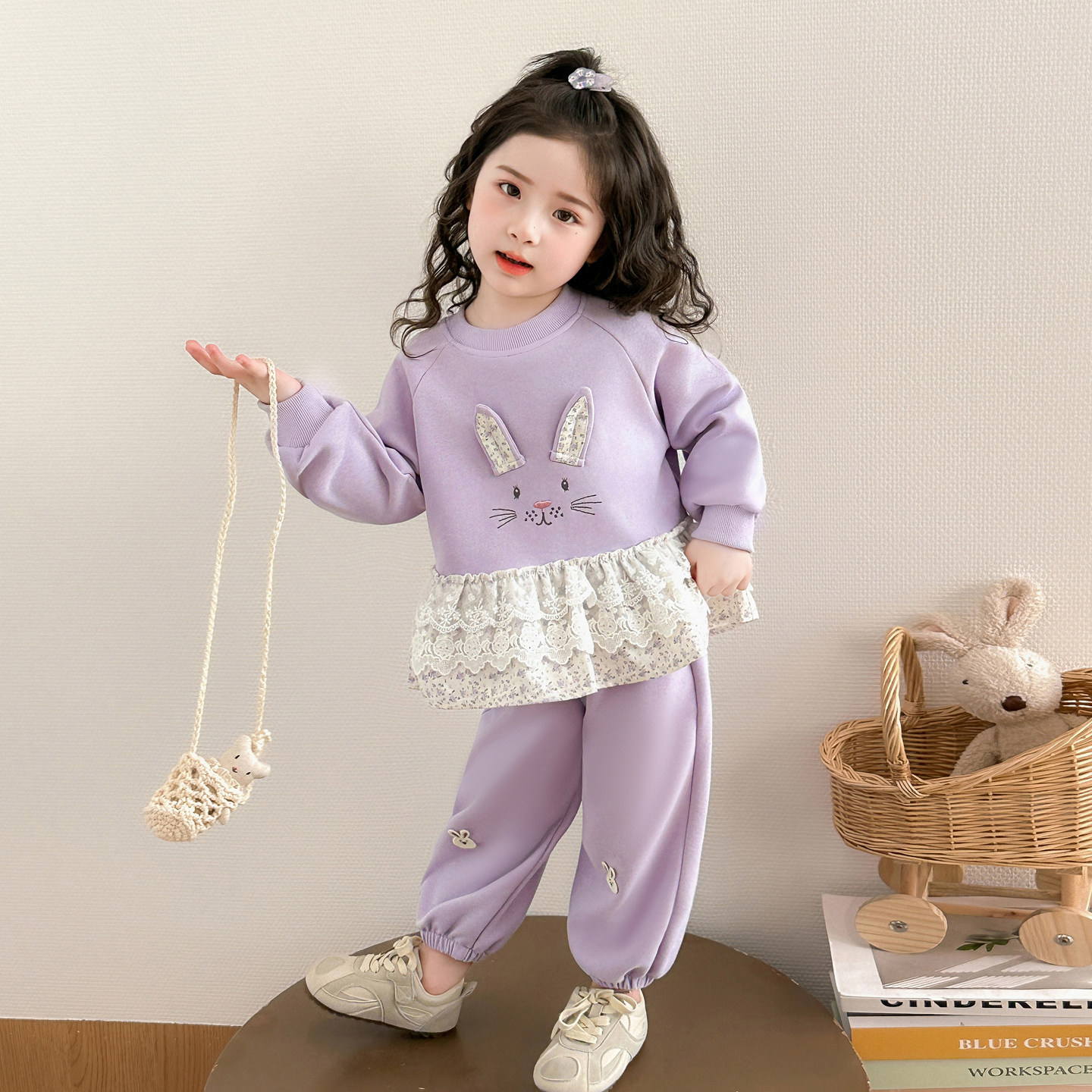 中小女童春装卫衣套装2026新款洋气宝宝时髦花边两件套可爱休闲风