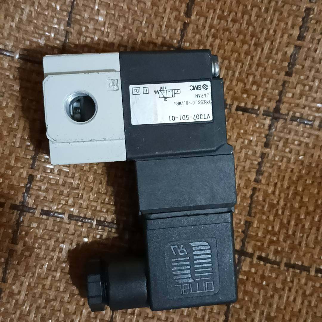 议价-SMC电磁阀  VT307-5D1-01，全新未使用，无包