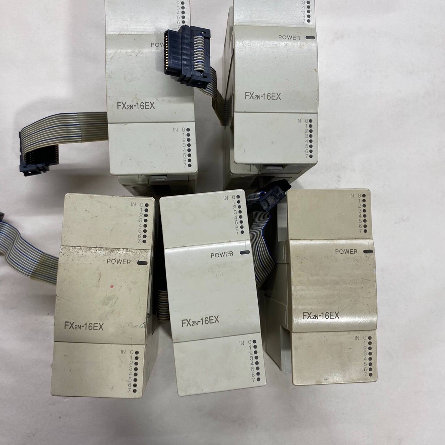 议价-三菱plc拓展模块，型号FX2N-16EX，实物图