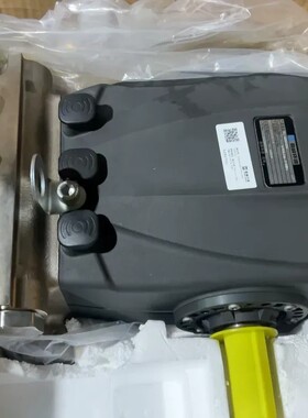 议价-盈峰环境高压柱塞泵，全新未使用，功能完好。型号1060000-