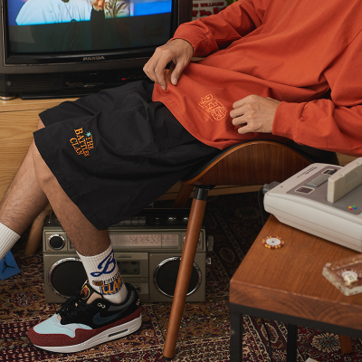 Battles纯棉长袖休闲圆领打底衫