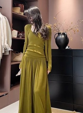 已到货秋绿色无袖针织百搭慵懒显瘦开衫设计感女半身裙三件套