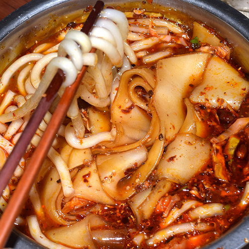 1陇西湿粉条圆粉免泡即煮火锅粉条麻辣烫粉条砂锅食材甘肃特产