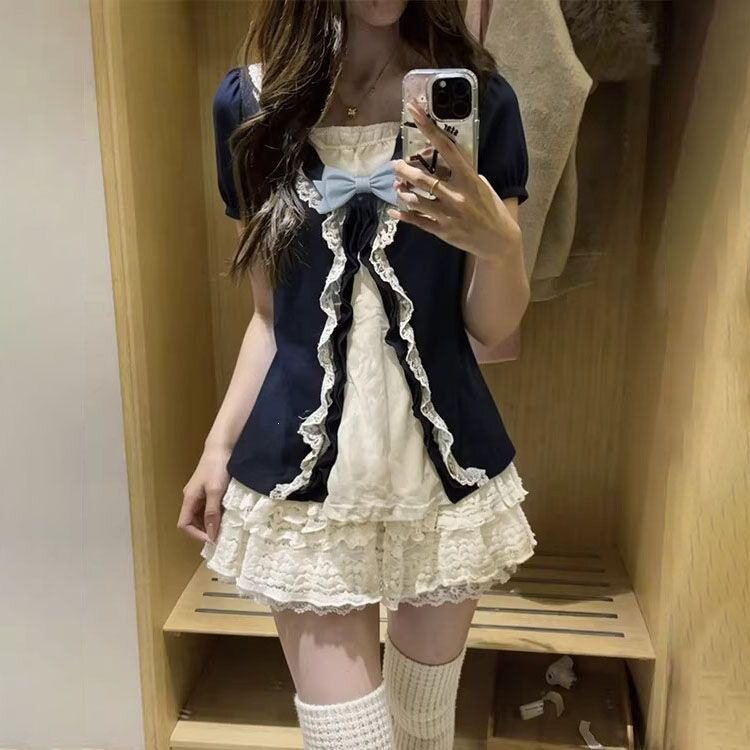 春夏新款复古学院风藏蓝色假两件蝴蝶结上衣蕾丝拼接半裙两件套女