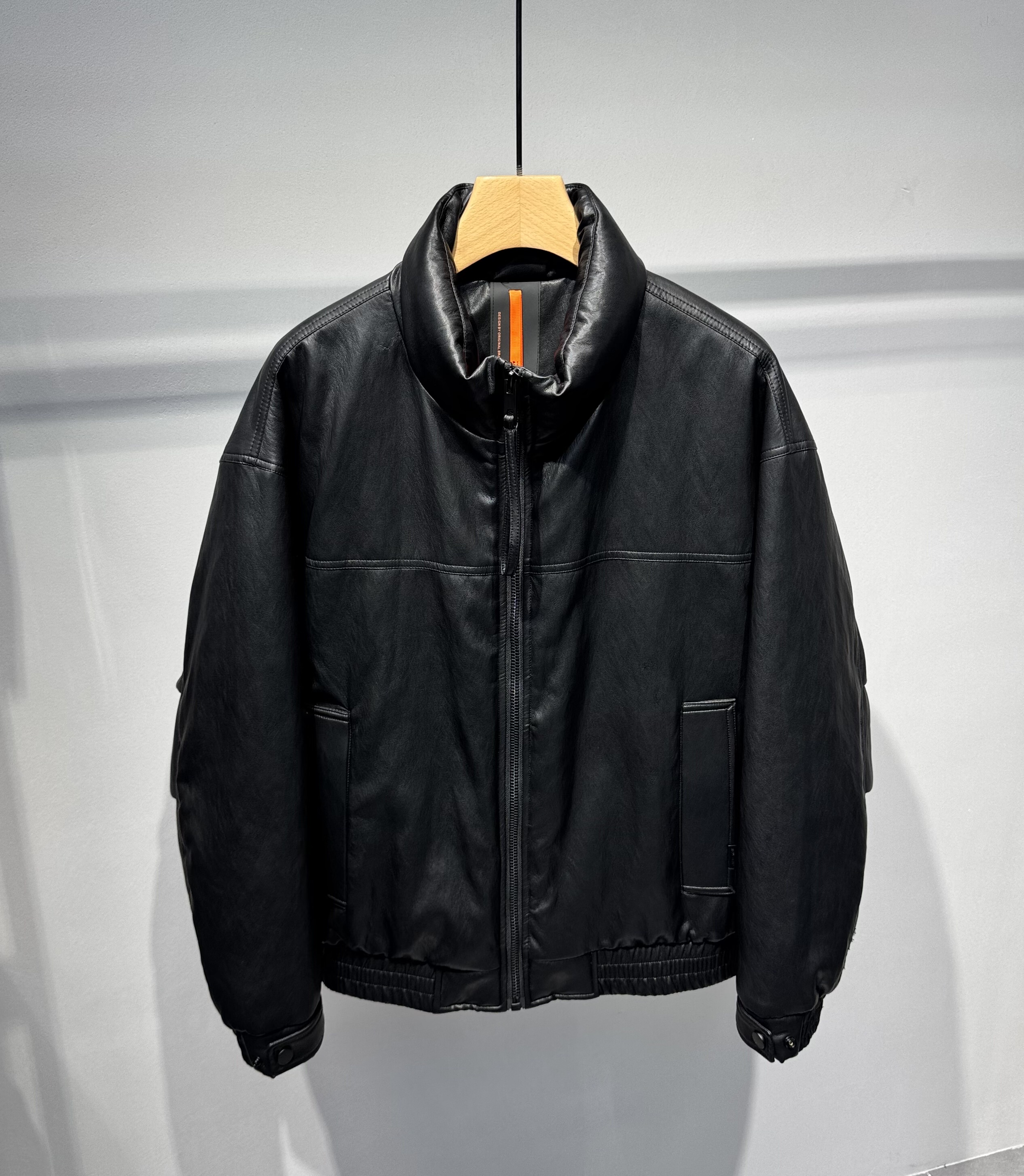 冬季新款男士90白鸭绒立领PU皮羽绒服美式简约宽松百搭加厚皮外套