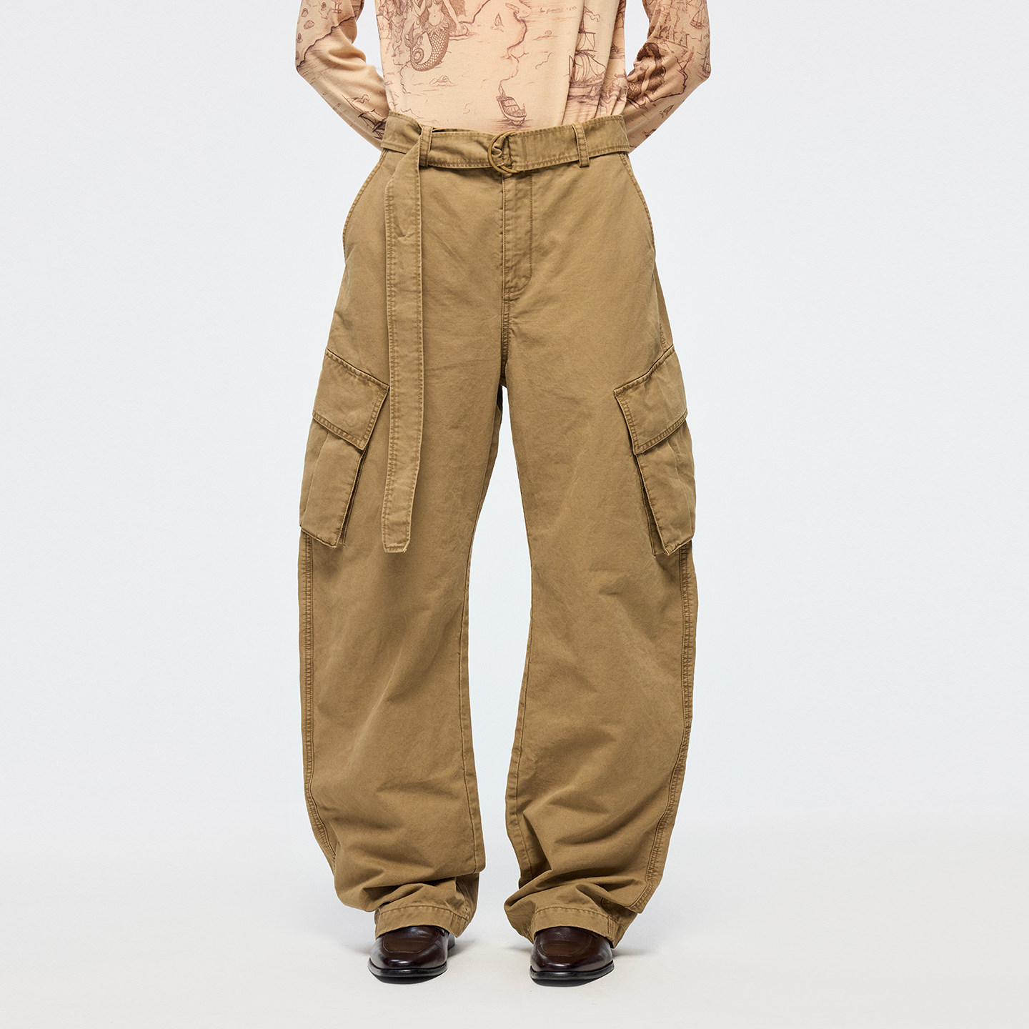 UOOYAA/乌丫2026春季新款「奇幻都市」弯刀工装裤,女装/女士精品,休闲裤,淘宝优惠券,粉丝福利购,淘宝优惠卷