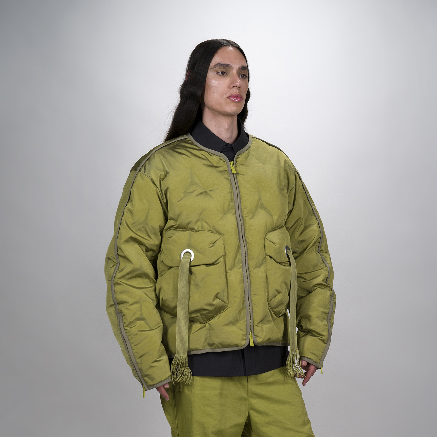 AAS光谱羽绒服无领金属质感鹅绒