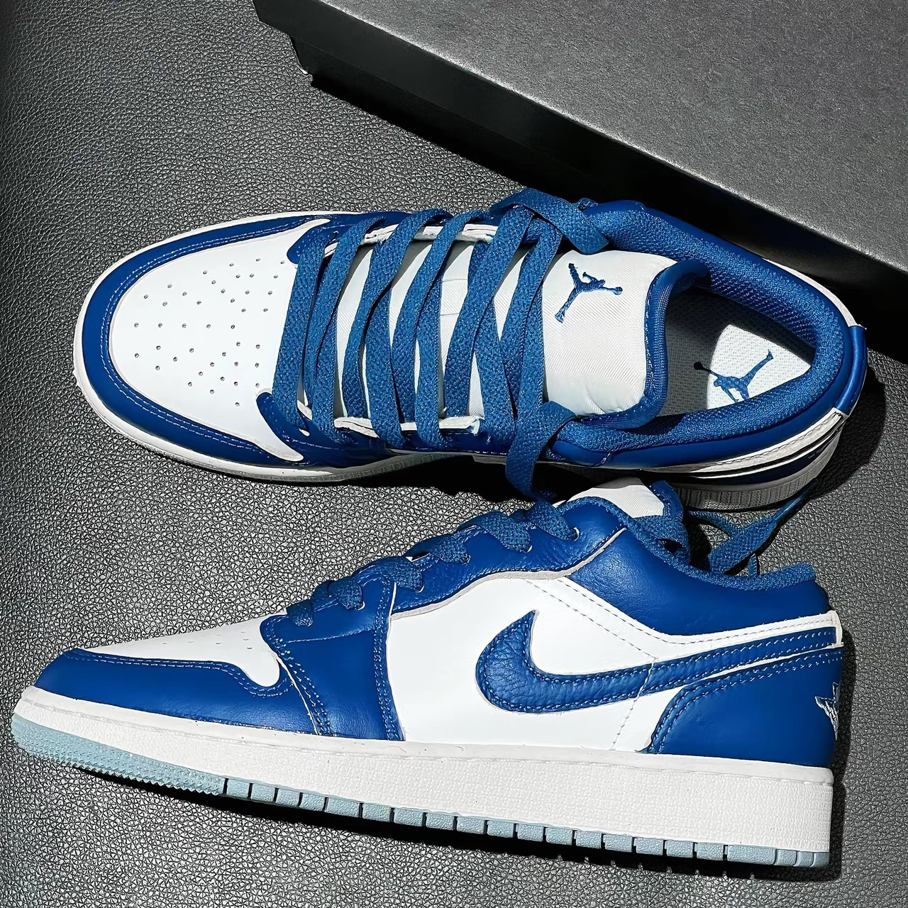 正品NIKE耐克AJ大童鞋时尚简约低帮运动鞋轻便休闲板鞋FN9137-141