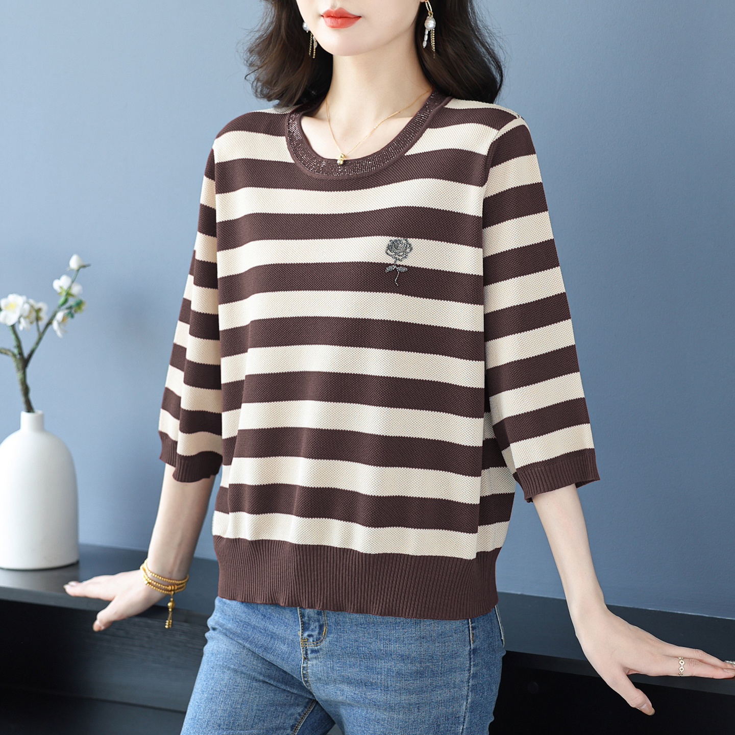 JOYIASS玫瑰花烫钻条纹中袖T恤女上衣宽松洋派妈妈秋装七分袖针织